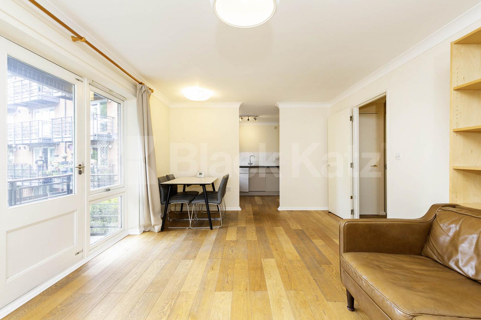 Stunning 2 large double bedroom property located just off Essex Road Ramsey Walk, Islington